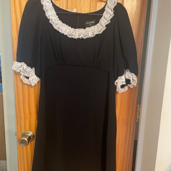 La Dame The Label Miss Darcy Little Black Dress - Picture 6 of 6